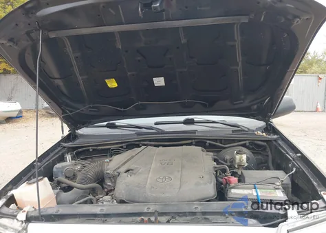 2015 Toyota Tacoma Base V6 из США, поврежденный, VIN 3TMLU4EN5FM203176